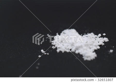 Powder (White Black White Black Illegal Crime Drug Alum Prescription Stimulant Danger Drug) 32651807