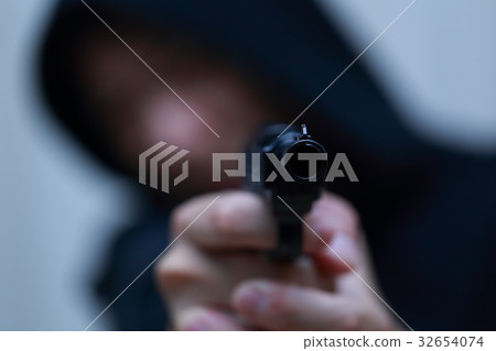 手槍手槍(犯罪非法罪犯小人偽裝傷亡案件犯罪可疑入侵者團伙) 手槍手槍(犯罪非法罪犯小人偽裝傷亡案件犯罪可疑入侵者團伙) 32654074