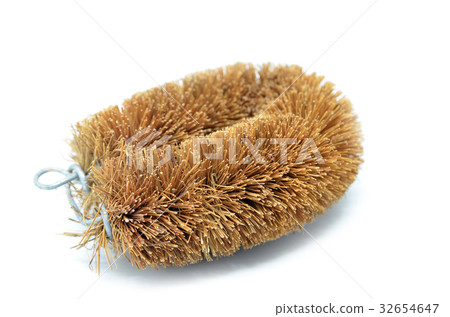 Coconut husk brush Coconut husk brush 32654647