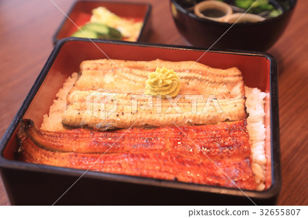 Delicious eel heavy 32655807