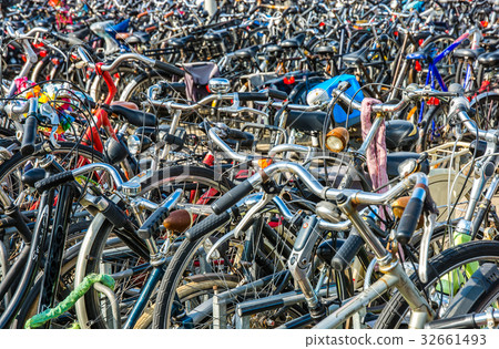 Bicycle Parking Area 32661493