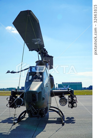 AH-1S反坦克直升機 32663815