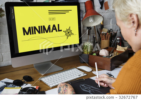 Minimal Minimum Icon Symbol Yellow Minimal Minimum Icon Symbol Yellow 32672767