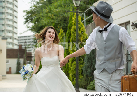 Bridal garden wedding casual image Bridal garden wedding casual image 32674942