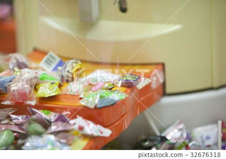 Game center Game center 32676318