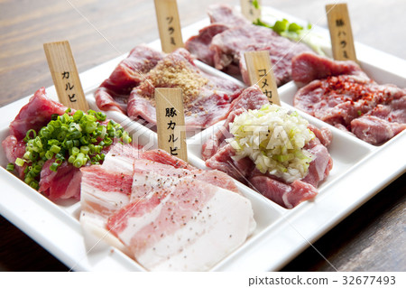 Assorted meat 32677493