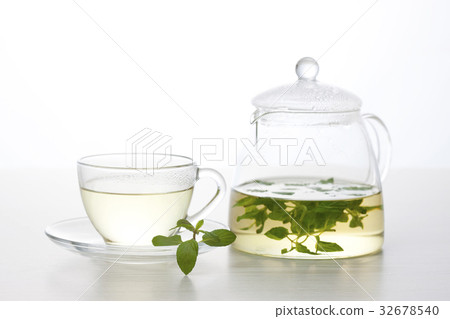 Peppermint herbal tea Peppermint herbal tea 32678540