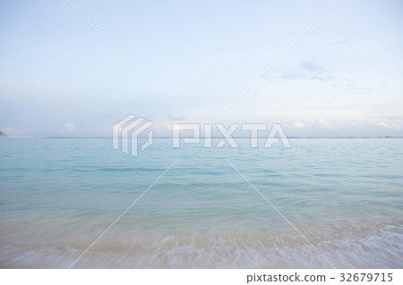 Tumon beach in the morning 32679715