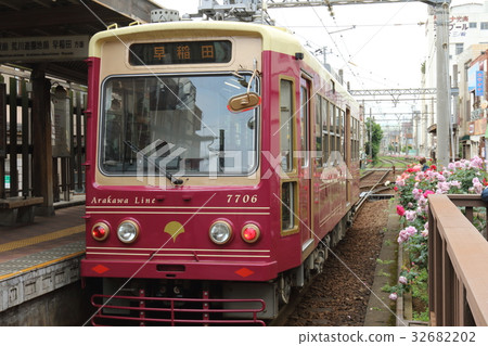 Toden Arakawa Line Rose季節 Toden Arakawa Line Rose季節 32682202