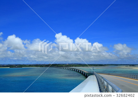 Irabu Ohashi and Blue Sea 32682402