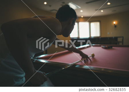 pool, male, man 32682835