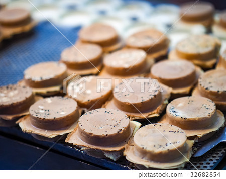 Street food 32682854