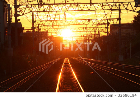 Twilight track 32686184