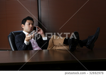 A little bit of a businessman 32692978