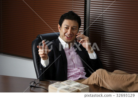 A little bit of a businessman 32693129