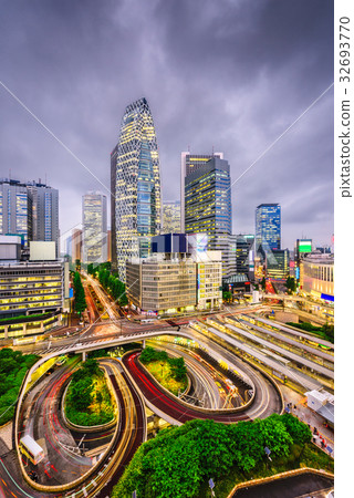 Shinjuku, Tokyo, Japan 32693770