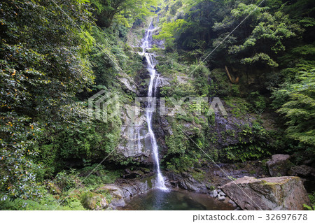 Tsurugi-cho, Tokushima Prefecture Narutaki Tsurugi-cho, Tokushima Prefecture Narutaki 32697678
