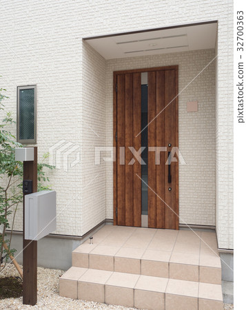 房子入口 32700363