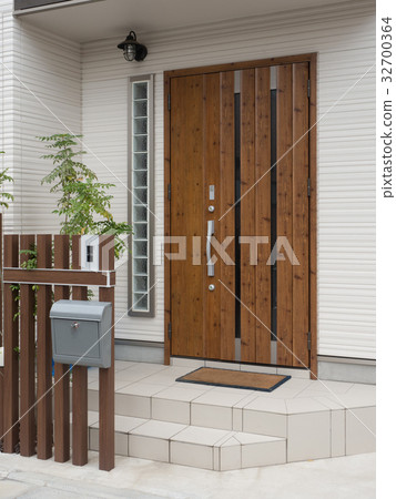 房子入口 房子入口 32700364