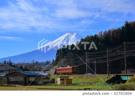 Fujikyu Line and Mt. Fuji 32701804