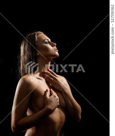 Gorgeous blonde topless posing after shower Gorgeous blonde topless posing after shower 32709362