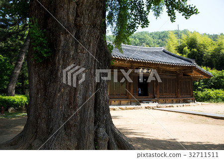 Jeonju Hyanggyo(歷史遺址第379號),全州,全北,韓國 Jeonju Hyanggyo(歷史遺址第379號),全州,全北,韓國 32711511