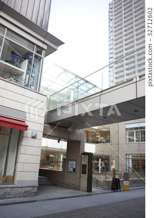 Daikanyama Address Disse 32712602