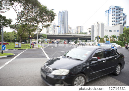 Balestier Road Traffic 32714881