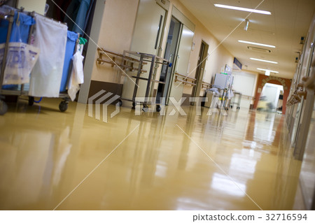 Corridor of ward 32716594