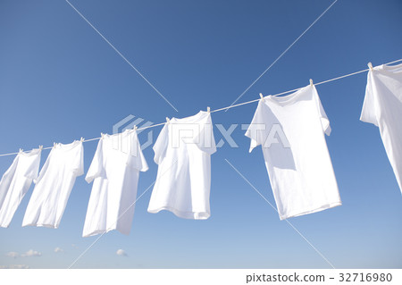 Washing  32716980