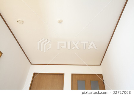 公寓天花板 公寓天花板 32717068