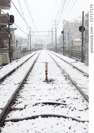 在東京市中心降雪 在東京市中心降雪 32717179