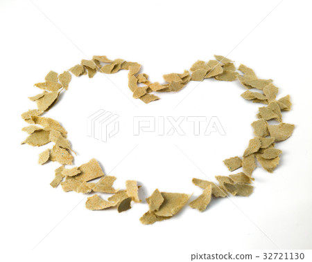 Paper heart 32721130