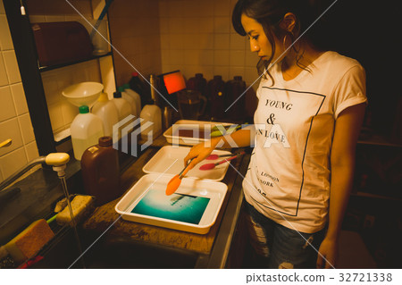 darkroom, phenomena, female 32721338