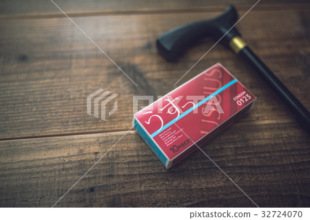 Senior Life 32724070