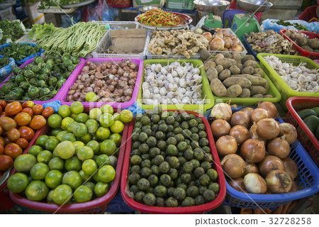 LAO PHONSAVAN TOWN MARKET FEGETABLE LAO PHONSAVAN TOWN MARKET FEGETABLE 32728258