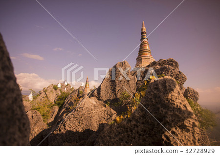 THAILAND LAMPANG WAT PRAJOMKLAO RACHANUSORN THAILAND LAMPANG WAT PRAJOMKLAO RACHANUSORN 32728929