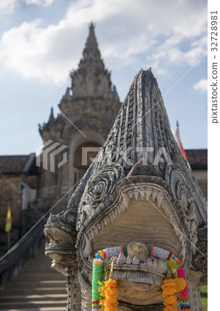 THAILAND LAMPANG WAT PRATHAT LAMPANG LUANG 32728981