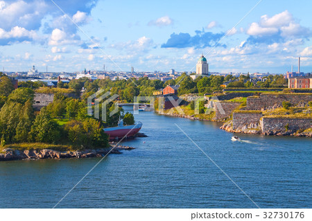 Suomenlinna fortress in Helsinki, Finland Suomenlinna fortress in Helsinki, Finland 32730176