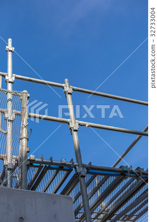 Exterior wall construction scaffolding Exterior wall construction scaffolding 32733004