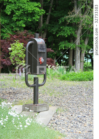 Quirky and antique mail box 32733383