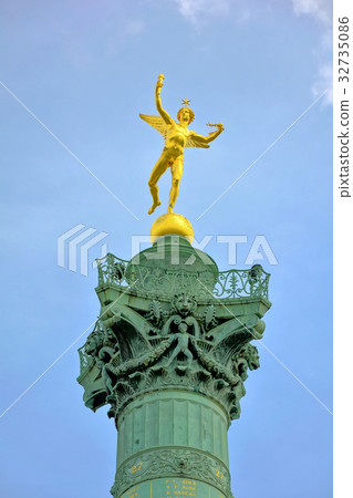 July Column in Paris July Column in Paris 32735086