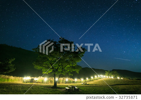 Starry Sky of the Sogen Plateau Starry Sky of the Sogen Plateau 32735871