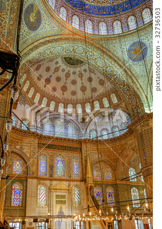 Blue Mosque interior Blue Mosque interior 32736503