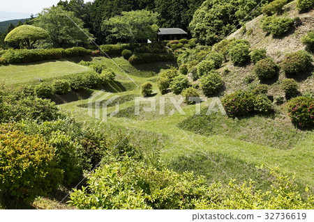 Shoji Hori (Historical Site Yamanaka Joshi: Mishima City) 32736619