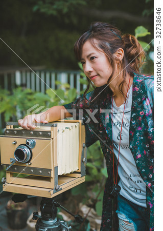 攝影女郎 大畫幅相機 攝影師 32738646