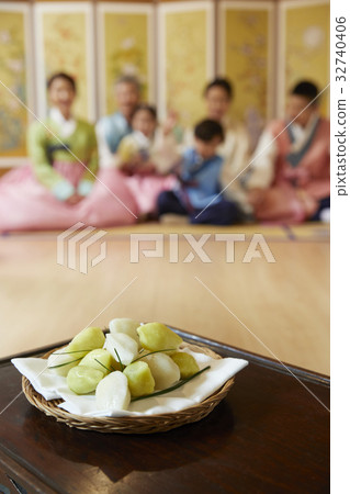 Songpyeon，家庭，中秋節 32740406