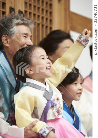 Family, Chuseok 32740731