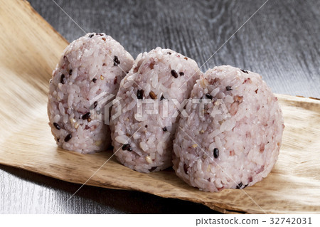 麝香飯糰 32742031