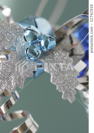 Christmas ornaments Christmas ornaments 32742939